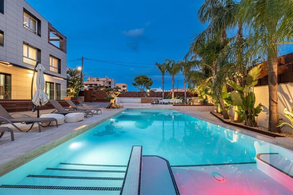 Ferienwohnung Lusso E Relax Con Piscina A 2 Minuti Dal Mare Miami Playa Exterior foto