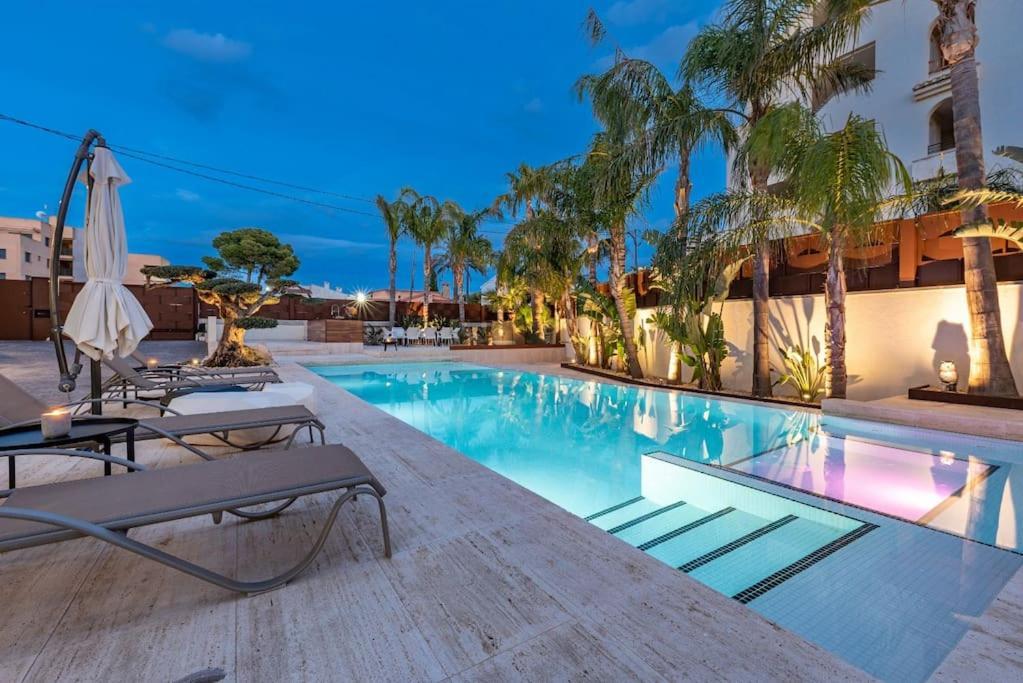 Ferienwohnung Lusso E Relax Con Piscina A 2 Minuti Dal Mare Miami Playa Exterior foto