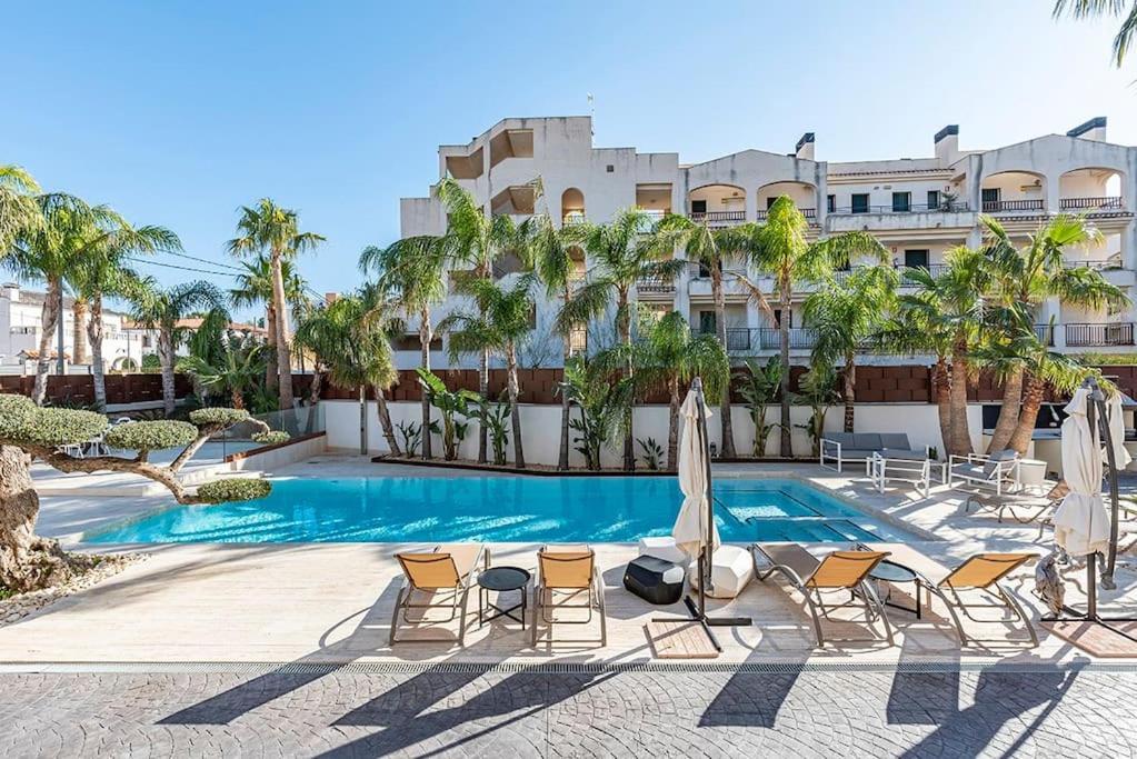 Ferienwohnung Lusso E Relax Con Piscina A 2 Minuti Dal Mare Miami Playa Exterior foto